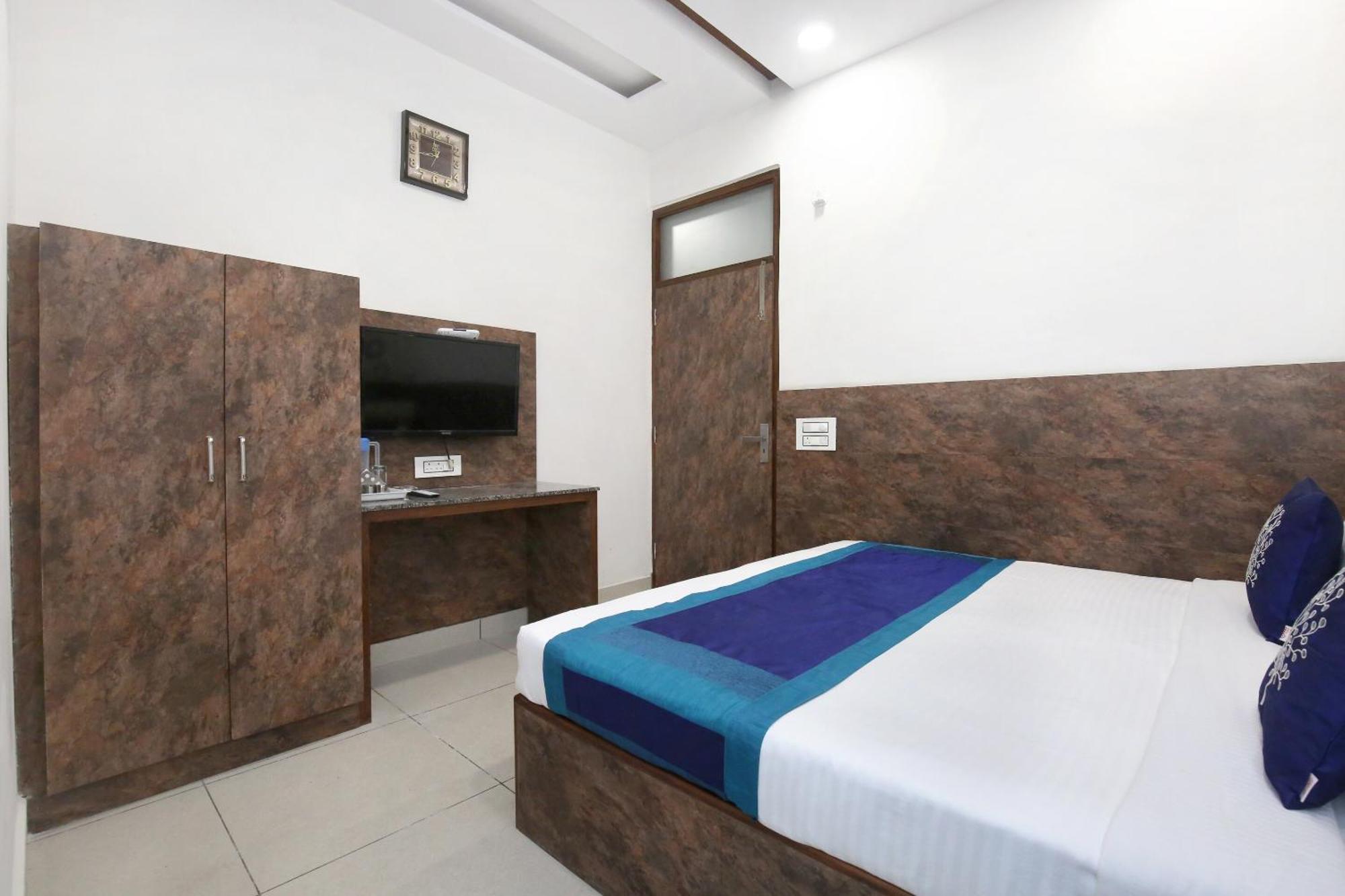 Oyo Hotel Obr Inn Лудхиана Экстерьер фото